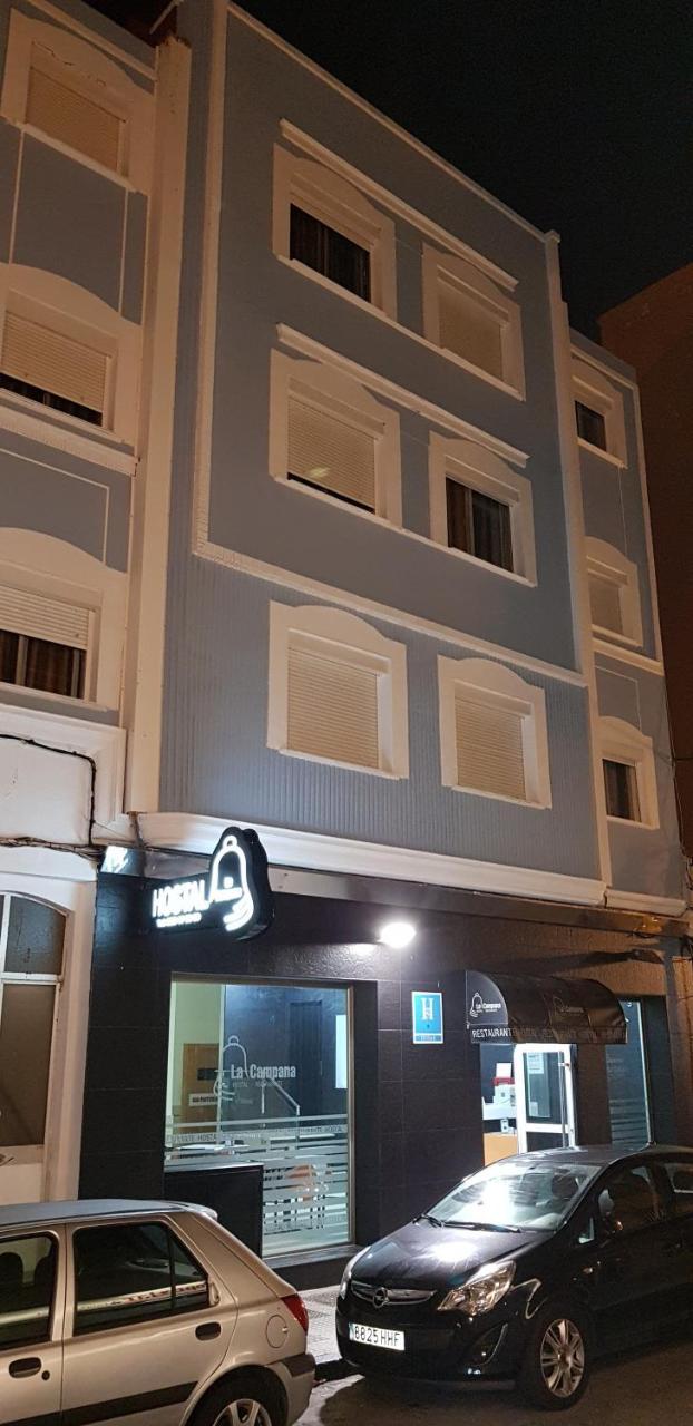 Hostal La Campana La Línea de la Concepción Extérieur photo