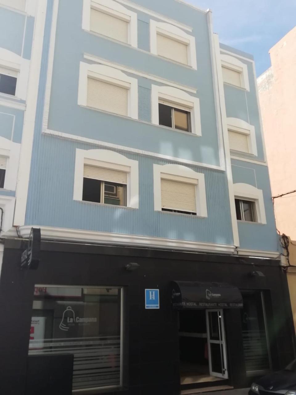 Hostal La Campana La Línea de la Concepción Extérieur photo