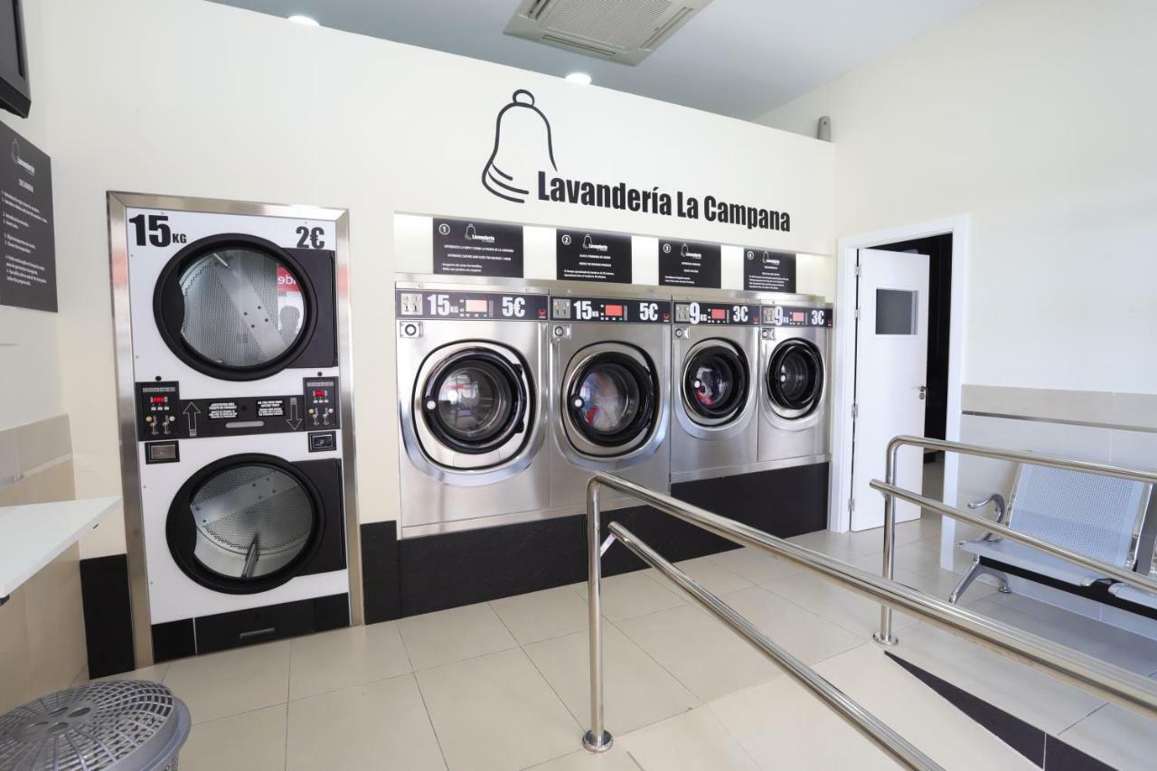 Hostal La Campana La Línea de la Concepción Extérieur photo